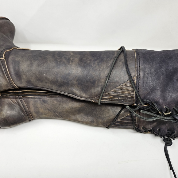 Freebird By Steven Carolina Women's Black Leather Knee-High Boots - Picture 10 of 13